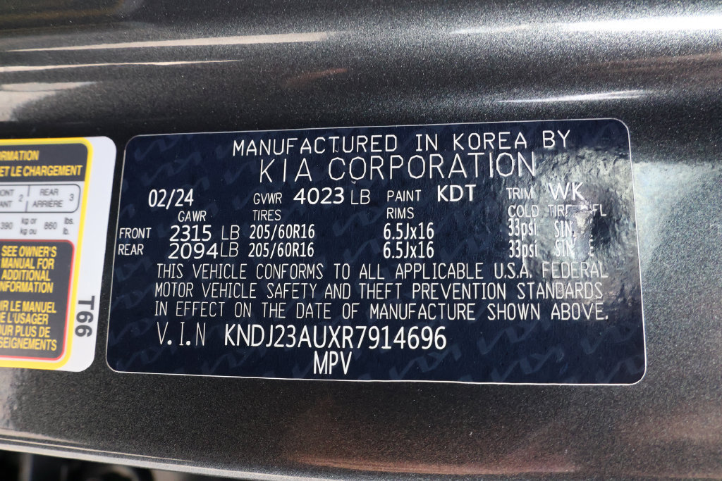 Used 2024 Kia Soul LX w/ Option Group 015 FWD image 40