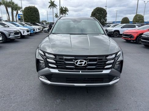 Used 2025 Hyundai Tucson Blue image 2