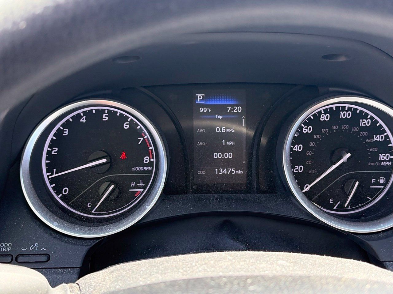 Used 2024 Toyota Camry LE FWD image 9