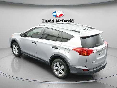 Used 2013 Toyota RAV4 XLE FWD image 39