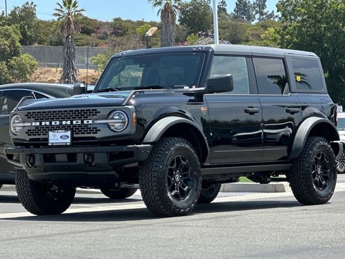 New 2026 Ford Bronco Badlands AWD/4WD image 7