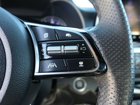 Used 2024 Kia Forte GT-Line image 15