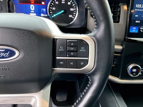 Used 2022 Ford Expedition XLT RWD image 22