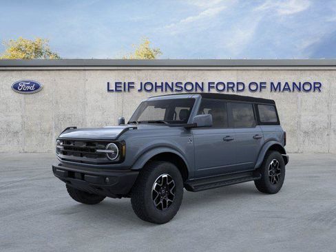 New 2025 Ford Bronco Outer Banks AWD/4WD image 1