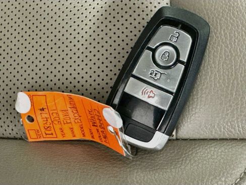 Used 2021 Ford Expedition XLT RWD image 37