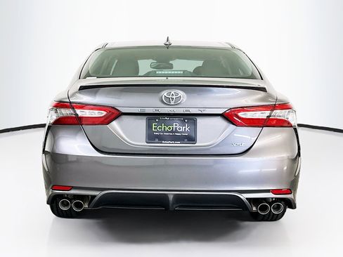Used 2019 Toyota Camry XSE FWD image 7