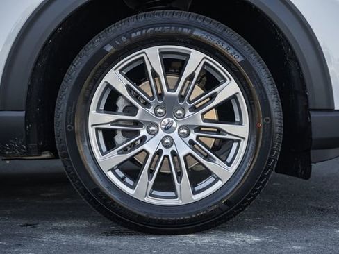 New 2026 Ford Explorer Active w/ Active Comfort Package image 24