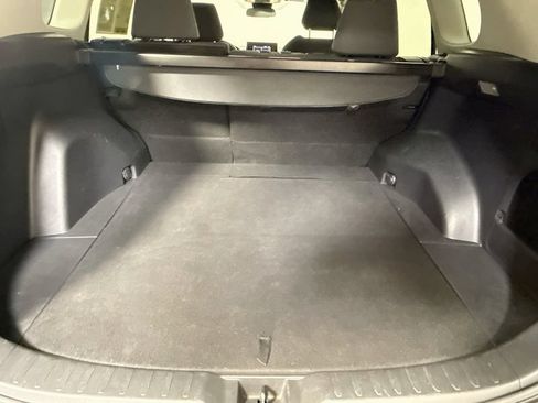 Used 2020 Toyota RAV4 XLE w/ Convenience Package FWD image 24