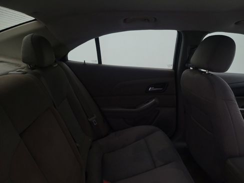 Used 2015 Chevrolet Malibu LS image 19