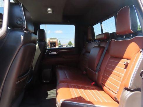 Used 2026 GMC Sierra 2500 Denali Ultimate AWD/4WD image 24