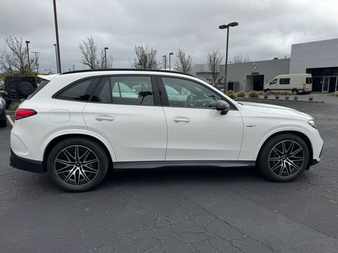 Used 2025 Mercedes-Benz GLC 43 AMG 4MATIC image 10