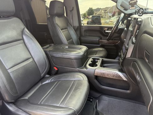 Used 2021 GMC Sierra 2500 Denali w/ Denali Ultimate Package AWD/4WD image 22