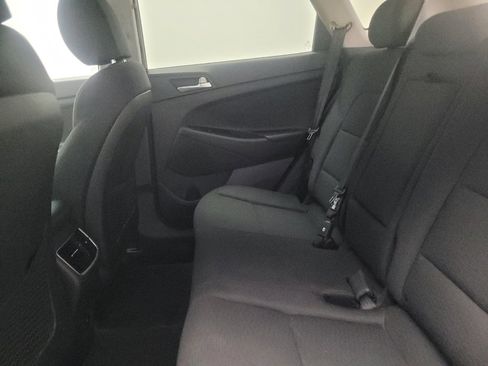 Used 2020 Hyundai Tucson SEL FWD image 18