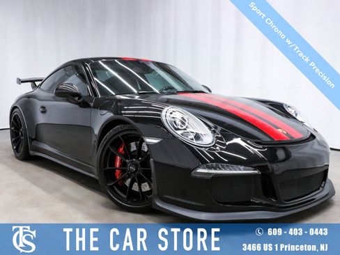 Used 2015 Porsche 911 GT3 image 1