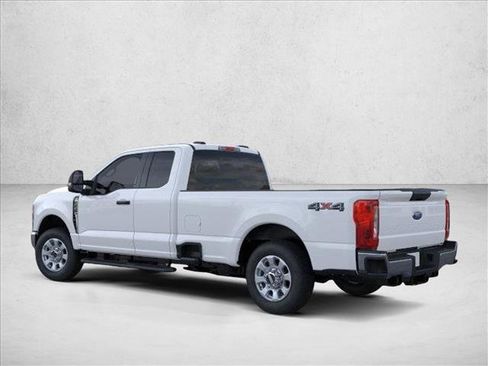 Used 2024 Ford F250 XLT w/ Camper Package AWD/4WD image 4