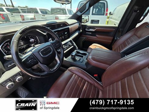 Used 2024 GMC Sierra 1500 Denali Ultimate AWD/4WD image 9