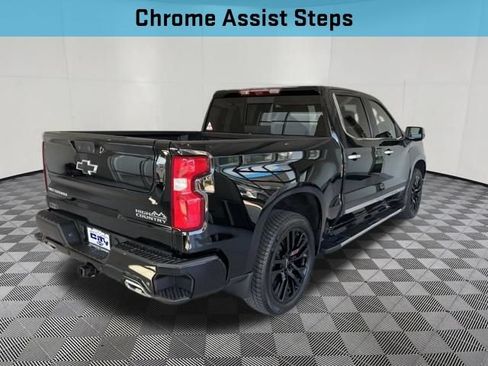 Used 2023 Chevrolet Silverado 1500 High Country w/ Technology Package AWD/4WD image 10