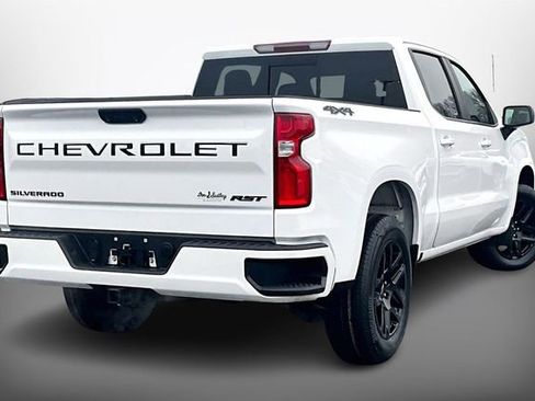 Used 2023 Chevrolet Silverado 1500 RST w/ Convenience Package II image 2
