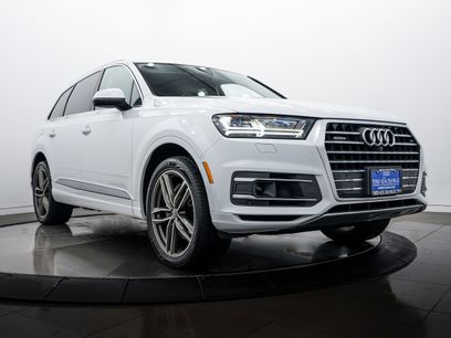 Used 2017 Audi Q7 3.0T Premium Plus w/ Premium Plus Package