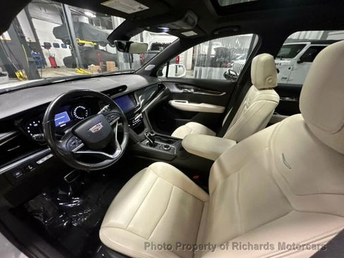 Used 2020 Cadillac XT6 Sport image 15
