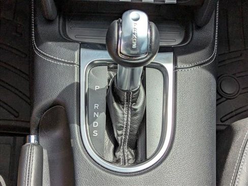 Used 2022 Ford Mustang GT Premium w/ GT Performance Package RWD image 11