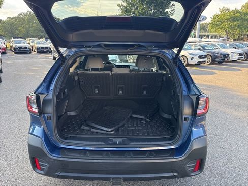 Used 2022 Subaru Outback Premium image 25