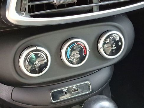 Used 2017 FIAT 500X Trekking image 22