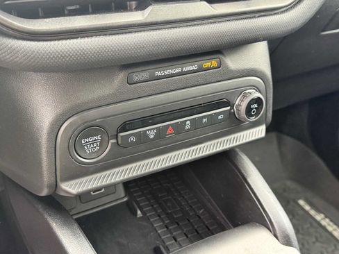 Used 2025 Ford Bronco Sport Outer Banks w/ Outer Banks Tech Package+ AWD/4WD image 22