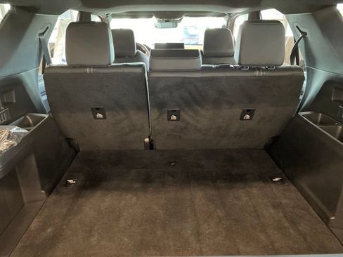 Certified 2025 Toyota 4Runner Limited AWD/4WD image 46