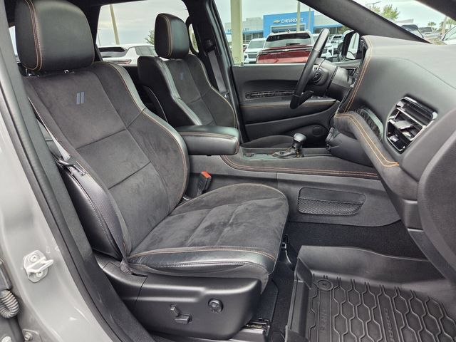 Used 2023 Dodge Durango R/T w/ Hemi Orange Plus Package AWD/4WD image 18
