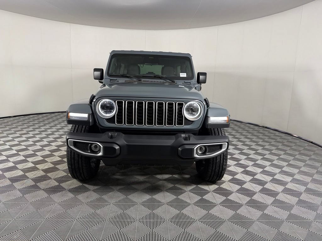 Certified 2025 Jeep Wrangler Unlimited Sahara w/ Safety Group AWD/4WD image 4