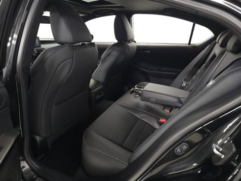 Used 2025 Lexus IS 350 F Sport image 34