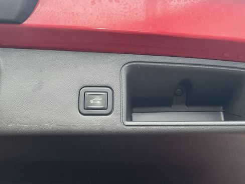 Used 2023 GMC Terrain Denali w/ LPO, Floor Liner Package image 18