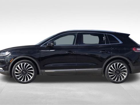 Used 2022 Lincoln Nautilus Black Label w/ Class II Trailer Tow Package image 3