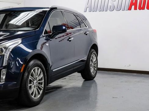 Used 2018 Cadillac XT5 Luxury w/ Driver Awareness Package image 9
