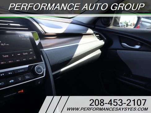 Used 2019 Honda Civic EX image 18