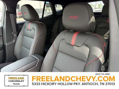 New 2026 Chevrolet Trax RS w/ Sunroof Package FWD image 20