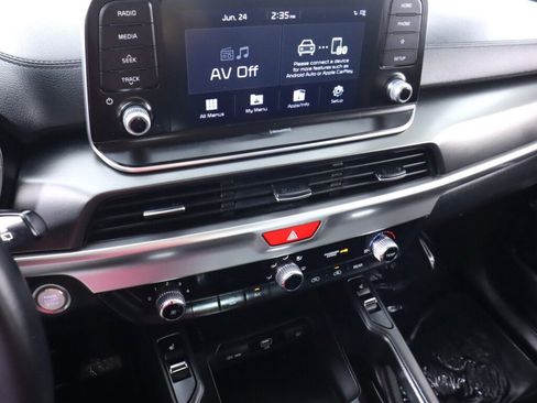 Used 2020 Kia Telluride S AWD/4WD image 15