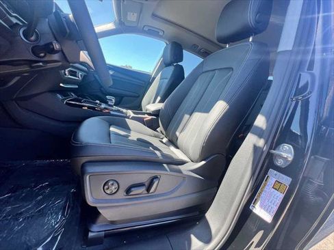 Used 2024 Audi Q5 2.0T Premium w/ Convenience Package image 25