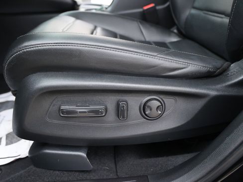 Used 2024 Honda CR-V EX-L image 40