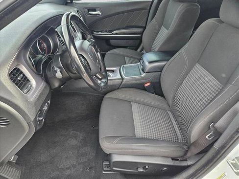 Used 2023 Dodge Charger SXT image 15
