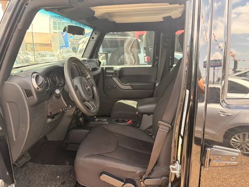 Used 2015 Jeep Wrangler Unlimited Sport AWD/4WD image 8