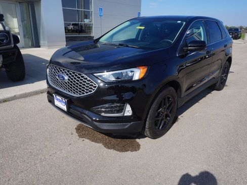 Used 2024 Ford Edge SEL w/ Convenience Package AWD/4WD image 8