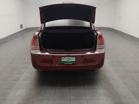Used 2014 Chrysler 300 AWD w/ Driver Convenience Group image 29
