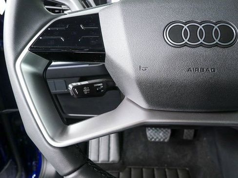 New 2026 Audi Q4 e-tron Premium image 9