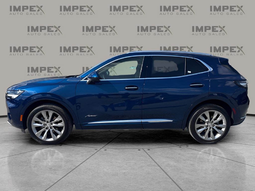 Used 2022 Buick Envision Avenir w/ Technology Package II FWD image 2