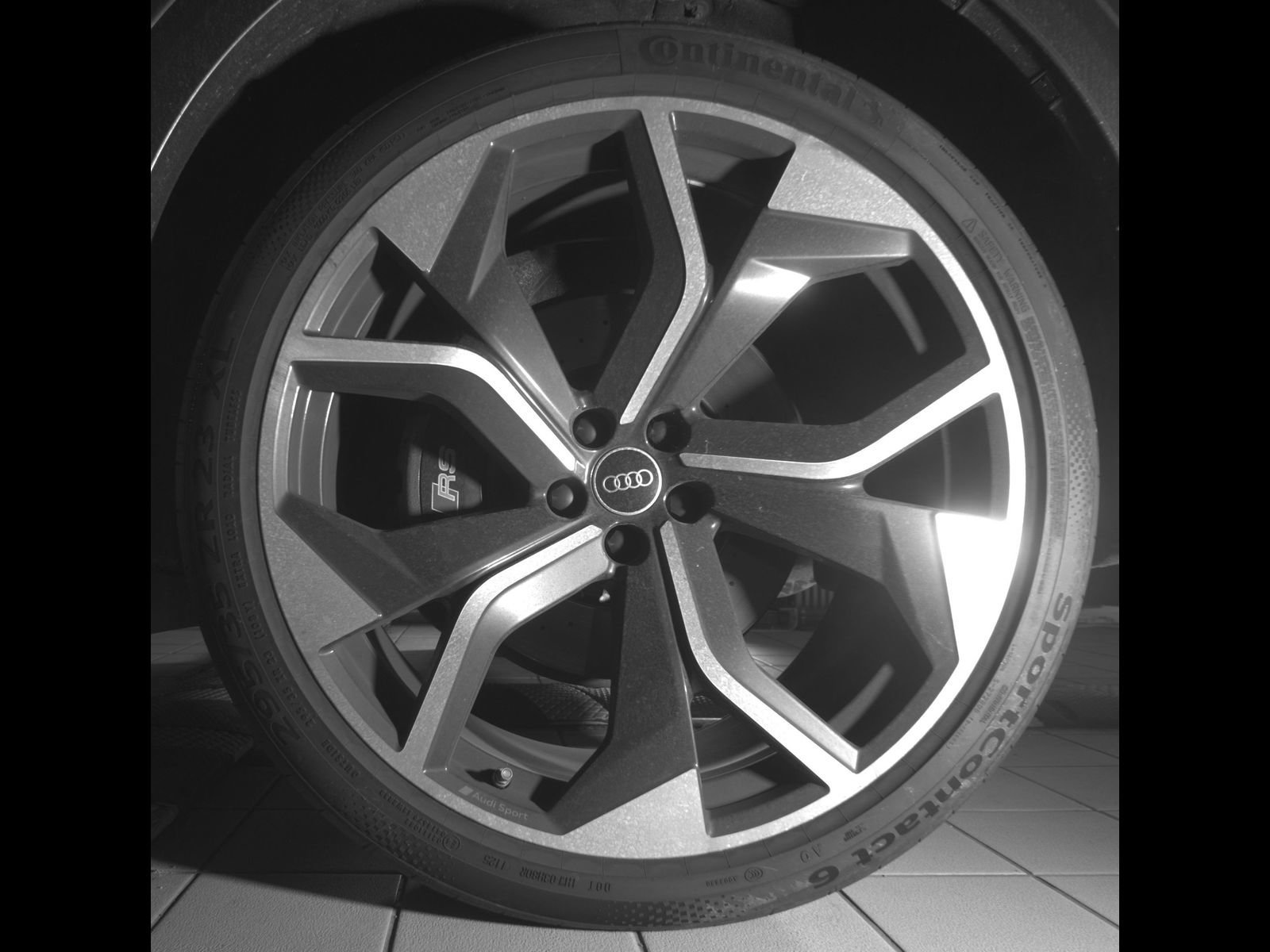 Used 2022 Audi RS Q8 AWD/4WD image 12