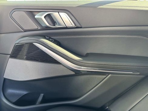 New 2026 BMW X5 sDrive40i w/ M Sport Package image 15