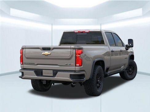 New 2026 Chevrolet Silverado 2500 ZR2 AWD/4WD image 6