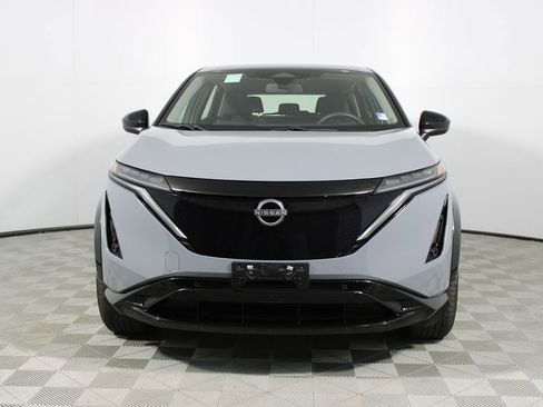 Used 2024 Nissan Ariya FWD image 2